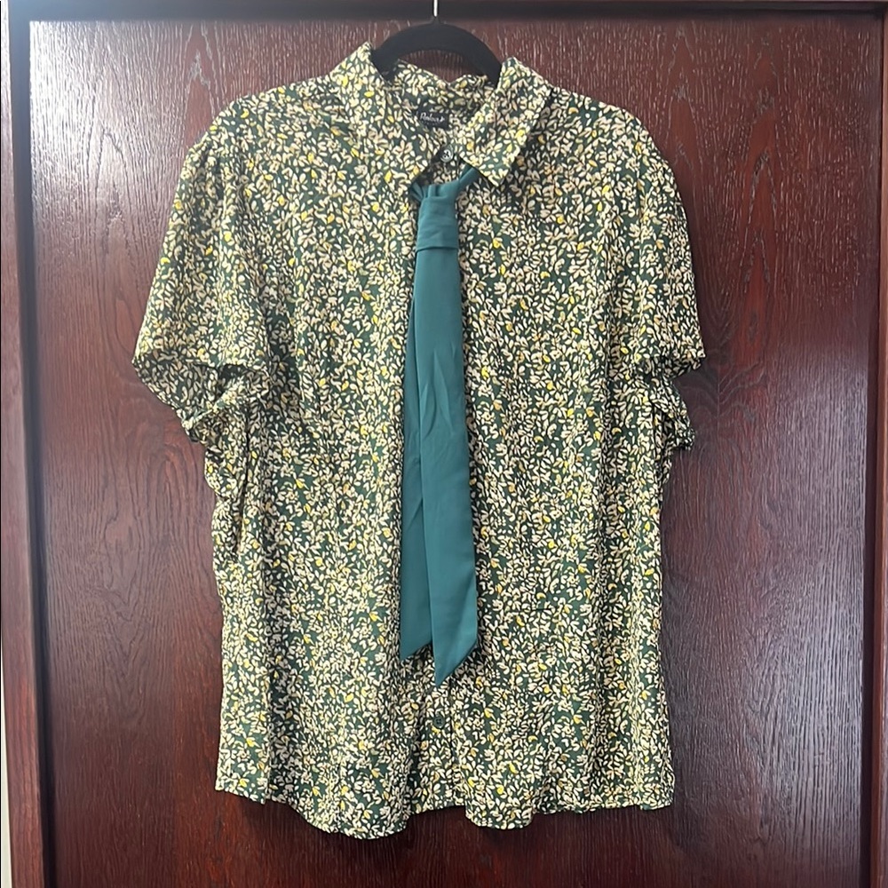 Smak Parlour Gold & Green Blouse